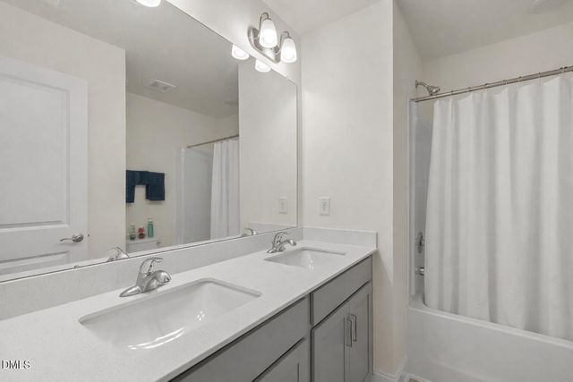 389 Channel Drop Drive, Clayton, NC 27520