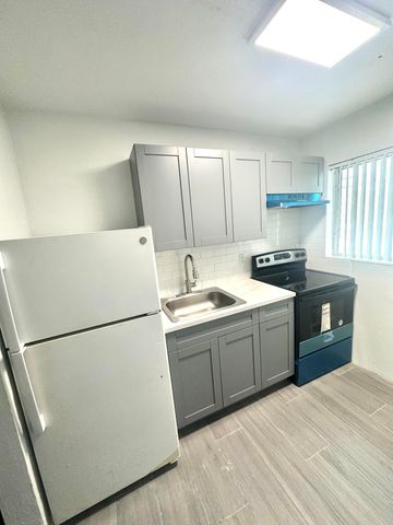 701 NW 15th Terrace, Fort Lauderdale, FL 33311