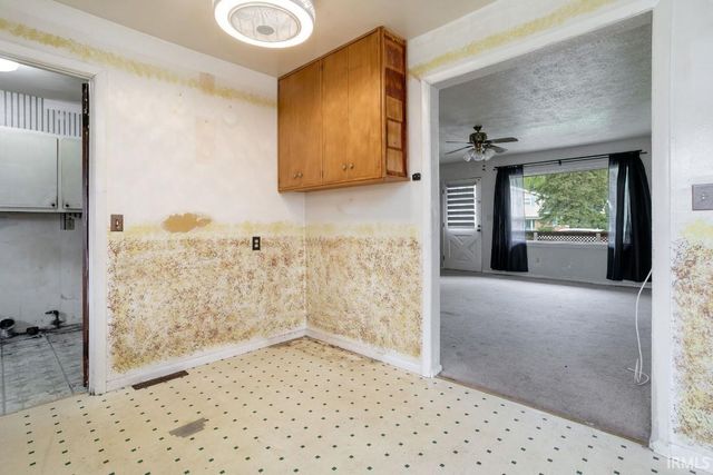 60215 Ruby Street, South Bend, IN 46614