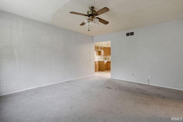 60215 Ruby Street, South Bend, IN 46614