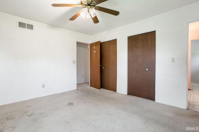 60215 Ruby Street, South Bend, IN 46614