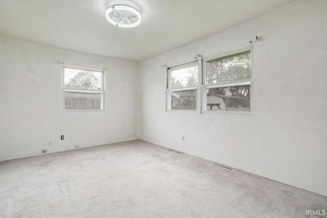 60215 Ruby Street, South Bend, IN 46614