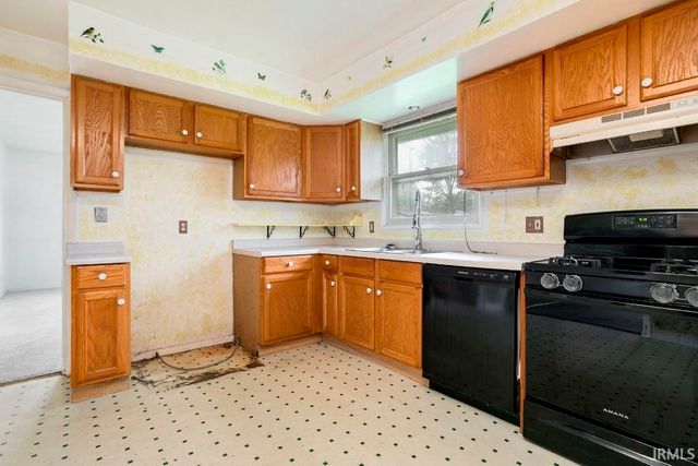 60215 Ruby Street, South Bend, IN 46614