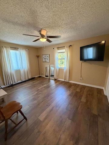 8516 E 98th Avenue, Vero Beach, FL 32967