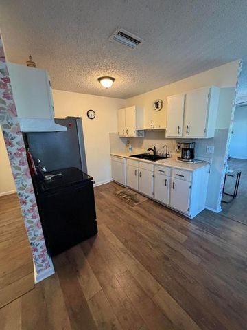 8516 E 98th Avenue, Vero Beach, FL 32967