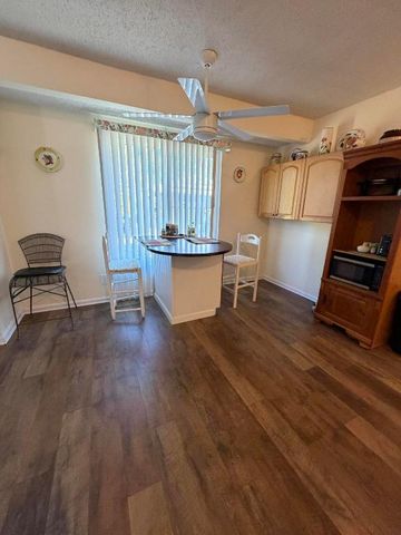 8516 E 98th Avenue, Vero Beach, FL 32967