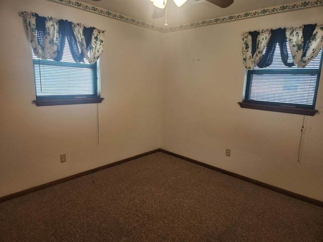 132 SW 69th St, Lawton, OK 73505