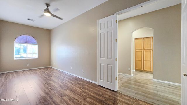 13586 W MONTE VISTA Road, Goodyear, AZ 85395