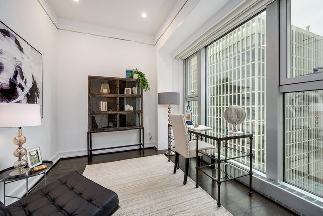 77 E WALTON Street 24A, Chicago, IL 60611