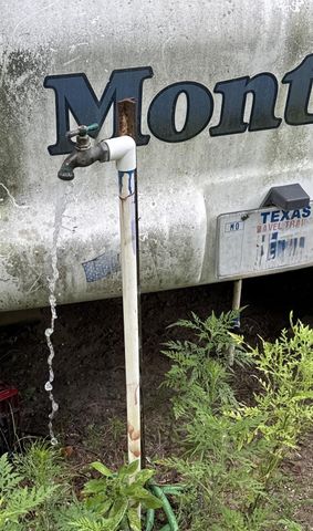 286 Stacy Wiggins Drive, Livingston, TX 77351