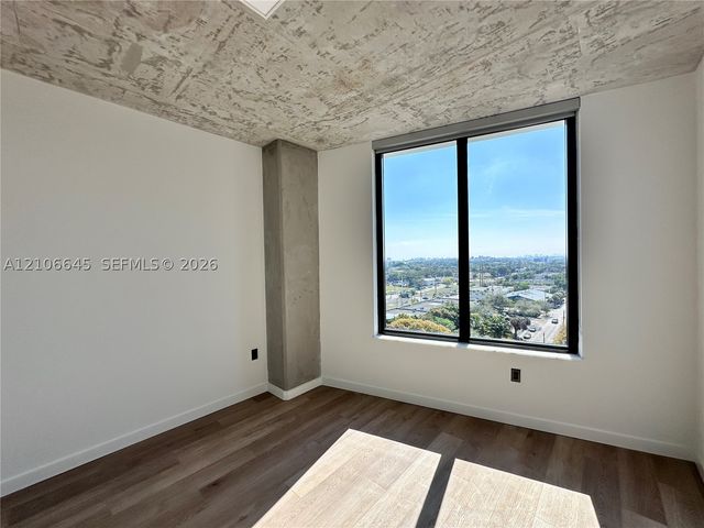 307 SW 5th 2607, Fort Lauderdale, FL 33315