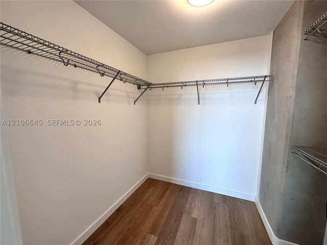 307 SW 5th 2607, Fort Lauderdale, FL 33315