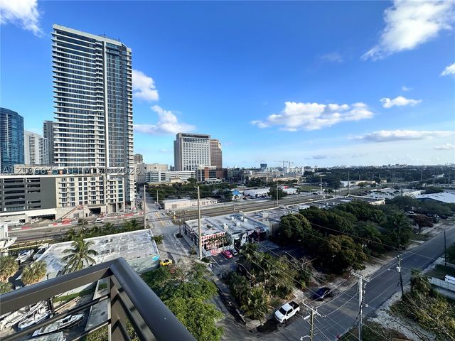 307 SW 5th 2607, Fort Lauderdale, FL 33315