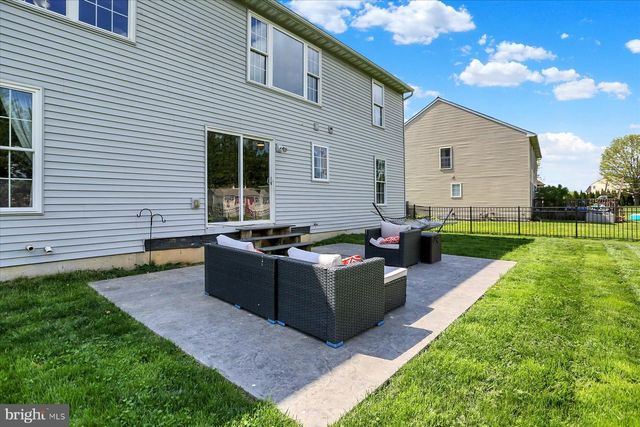 182 COUNTRYSIDE LN, Marietta, PA 17547