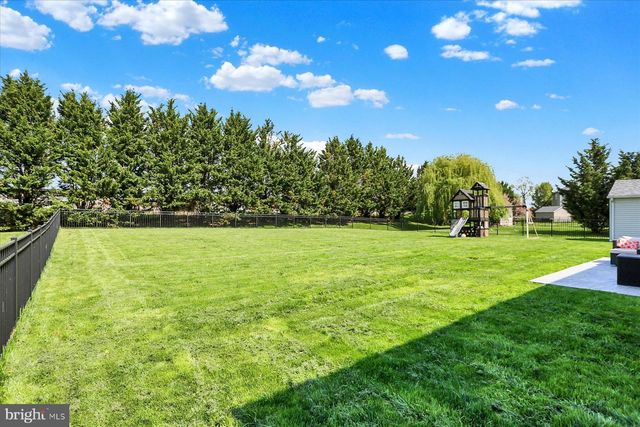 182 COUNTRYSIDE LN, Marietta, PA 17547