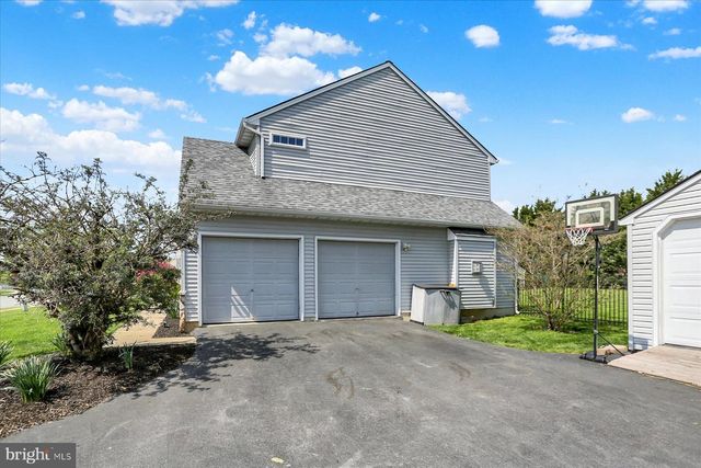 182 COUNTRYSIDE LN, Marietta, PA 17547