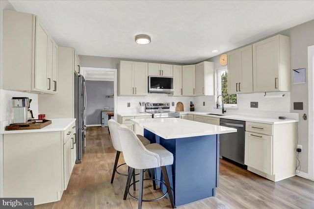 182 COUNTRYSIDE LN, Marietta, PA 17547