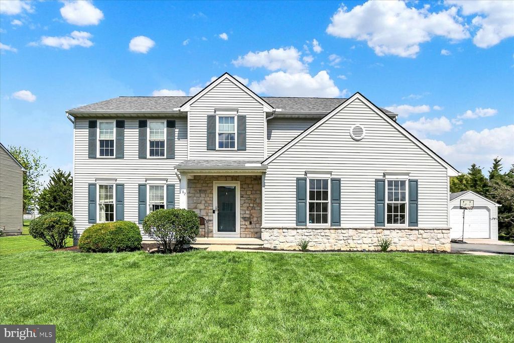 182 COUNTRYSIDE LN, Marietta, PA 17547