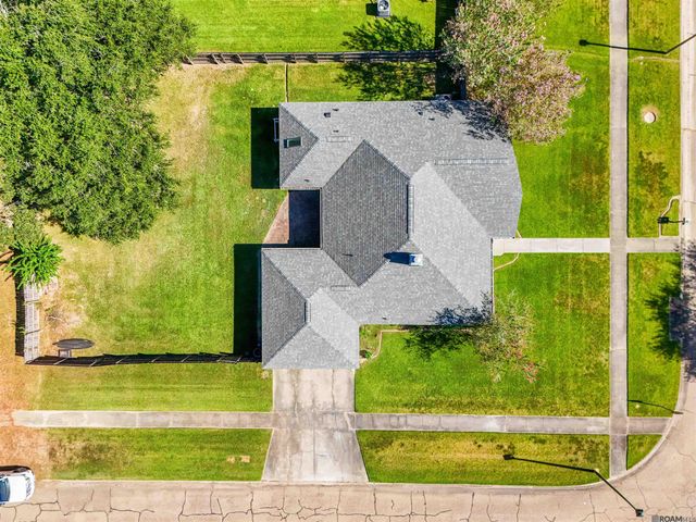 1538 Shadybrook Dr, Baton Rouge, LA 70816