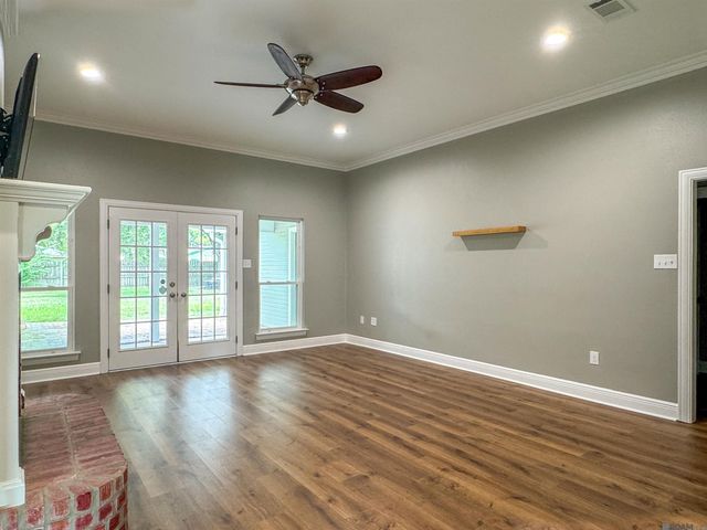 1538 Shadybrook Dr, Baton Rouge, LA 70816
