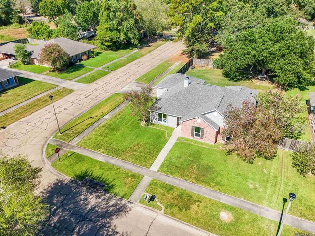 1538 Shadybrook Dr, Baton Rouge, LA 70816