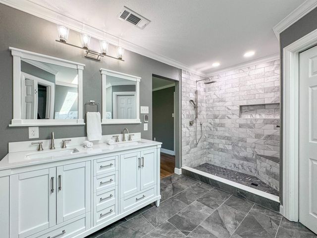 1538 Shadybrook Dr, Baton Rouge, LA 70816