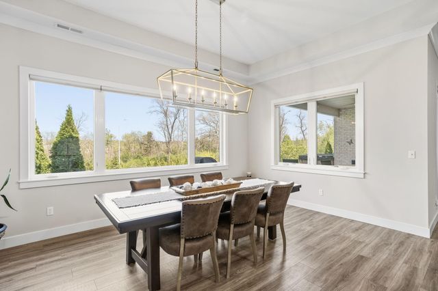 4810 CARLISLE CT, Columbia, MO 65201