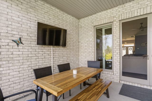 4810 CARLISLE CT, Columbia, MO 65201
