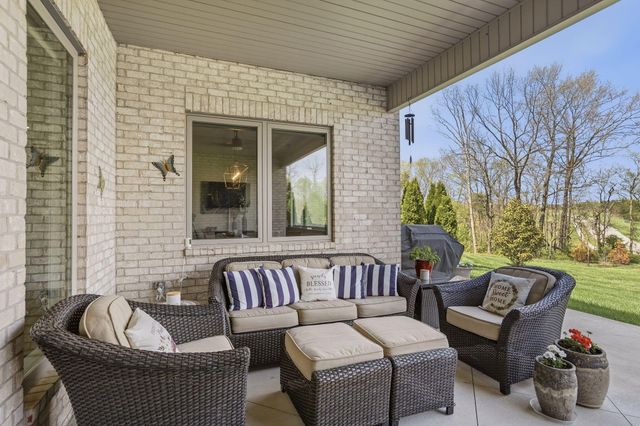 4810 CARLISLE CT, Columbia, MO 65201