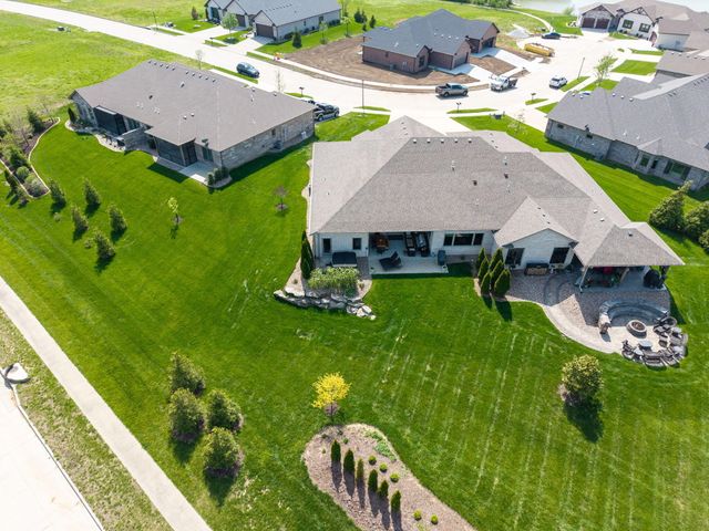 4810 CARLISLE CT, Columbia, MO 65201