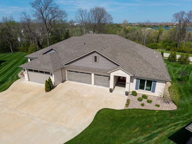 4810 CARLISLE CT, Columbia, MO 65201