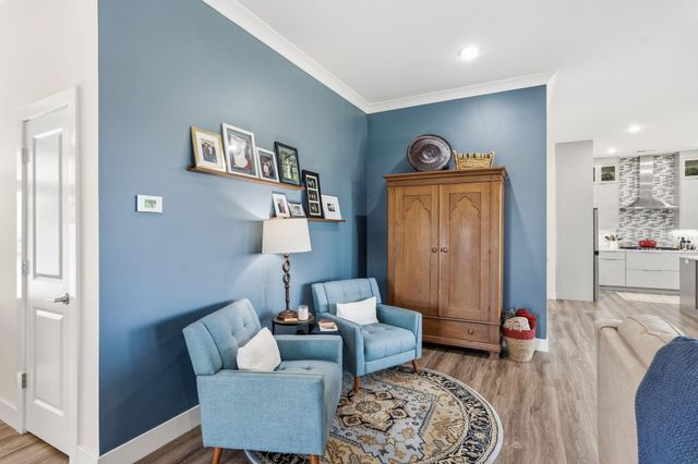 4810 CARLISLE CT, Columbia, MO 65201