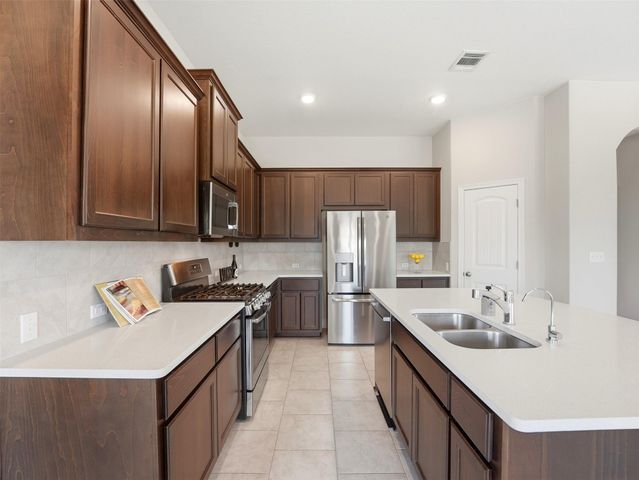 2132 Ringstaff RD, Leander, TX 78641