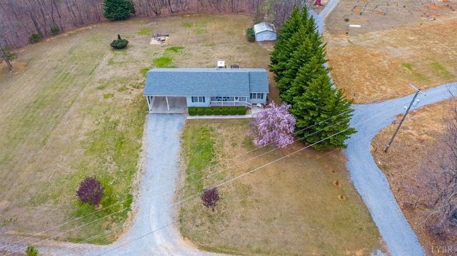 1098 St Paul Church Circle, Forest, VA 24551