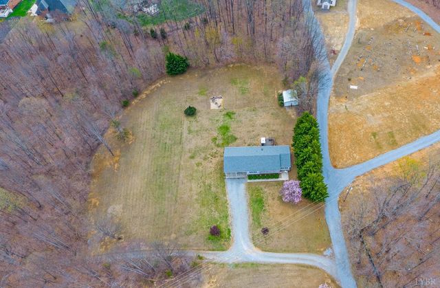 1098 St Paul Church Circle, Forest, VA 24551