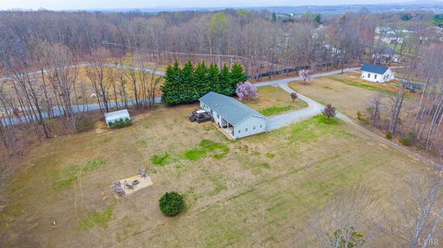 1098 St Paul Church Circle, Forest, VA 24551