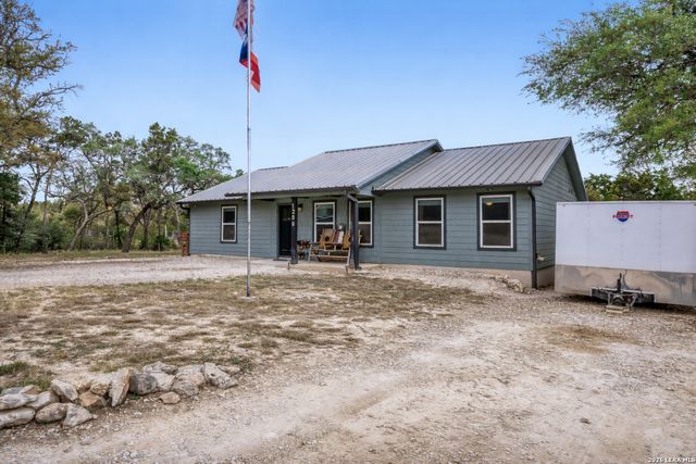 1209 Covered Wagon, Spring Branch, TX 78070