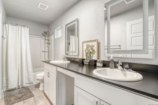 1209 Covered Wagon, Spring Branch, TX 78070