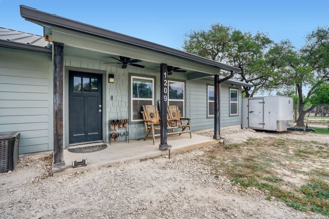 1209 Covered Wagon, Spring Branch, TX 78070