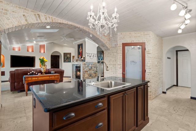 26 Jamerson Road, Belen, NM 87002