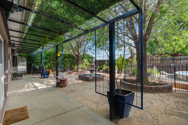 26 Jamerson Road, Belen, NM 87002