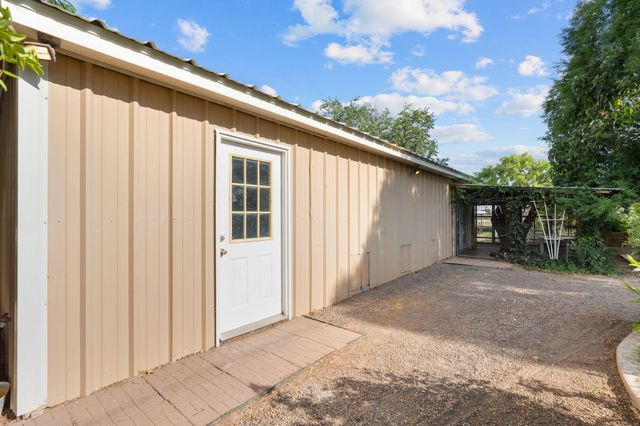 26 Jamerson Road, Belen, NM 87002