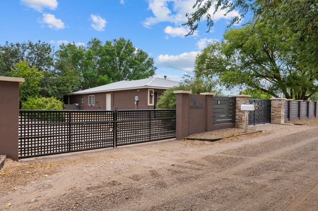 26 Jamerson Road, Belen, NM 87002