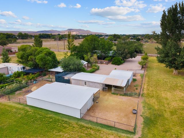 26 Jamerson Road, Belen, NM 87002