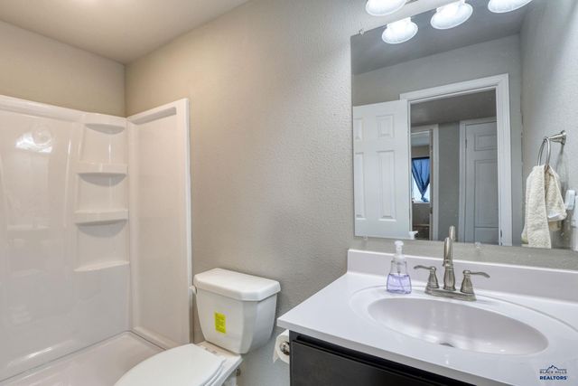 5843 DERRINGER RD, Rapid City, SD 57703