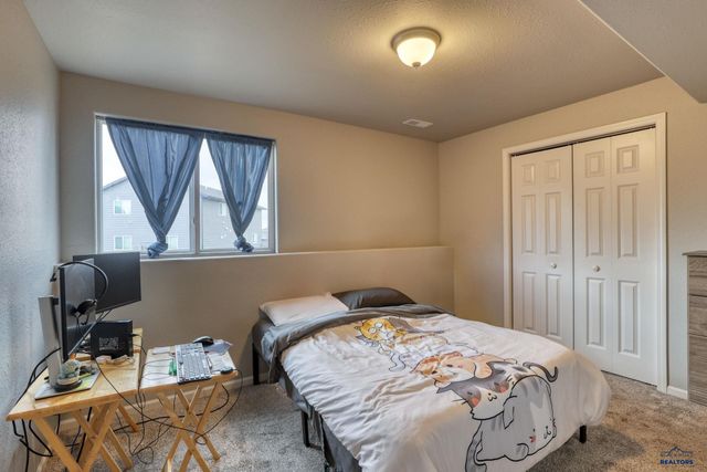 5843 DERRINGER RD, Rapid City, SD 57703