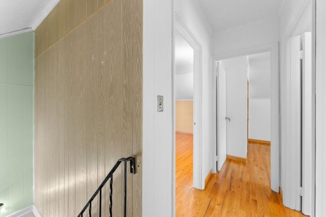 84 Hampson St, Dracut, MA 01826