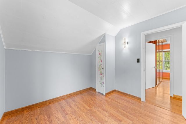 84 Hampson St, Dracut, MA 01826