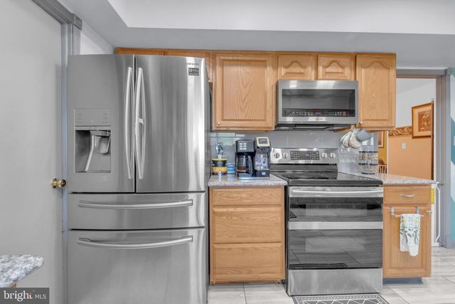 115 MIDDLEBURY LN, Willingboro, NJ 08046