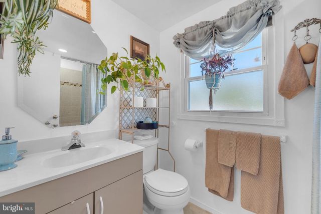 115 MIDDLEBURY LN, Willingboro, NJ 08046